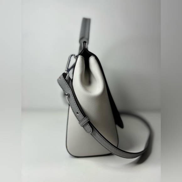 Brooks Brothers Italian Leather 2 way Bag - Picture 9 of 11